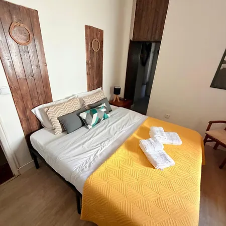 Dmcais Pdl * Ponta Delgada (Sao Miguel)