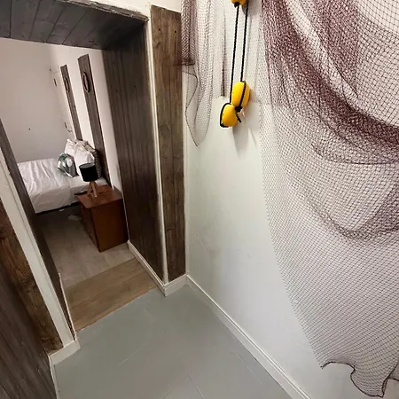 Dmcais Pdl * Ponta Delgada (Sao Miguel)